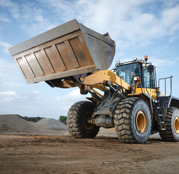 Earth Moving & Digging Equipment